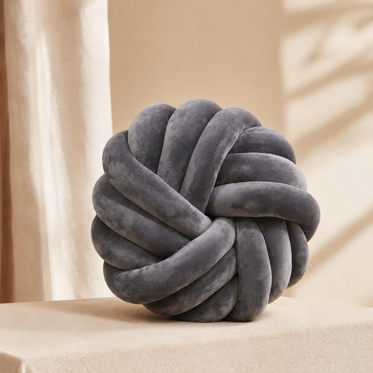 Hausly Cozy Loop Cushion